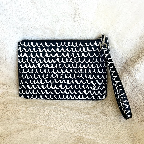 NEW w/o tags! ♠️ KATE SPADE Wristlet - Picture 2 of 3